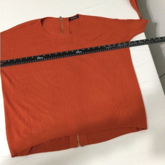 Olivaceous Sweater Women’s Size Medium Burnt Orange Long Sleeve Zipper Back - Picture 7 of 10